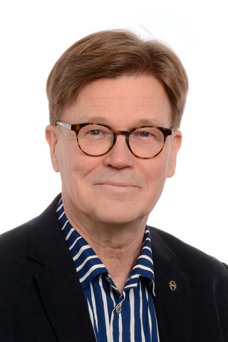 Tapio Kosusen puheenvuoro opetuksen ja kasvatuksen palveluverkosta kaupunginvaltuustossa 8.6.2026
